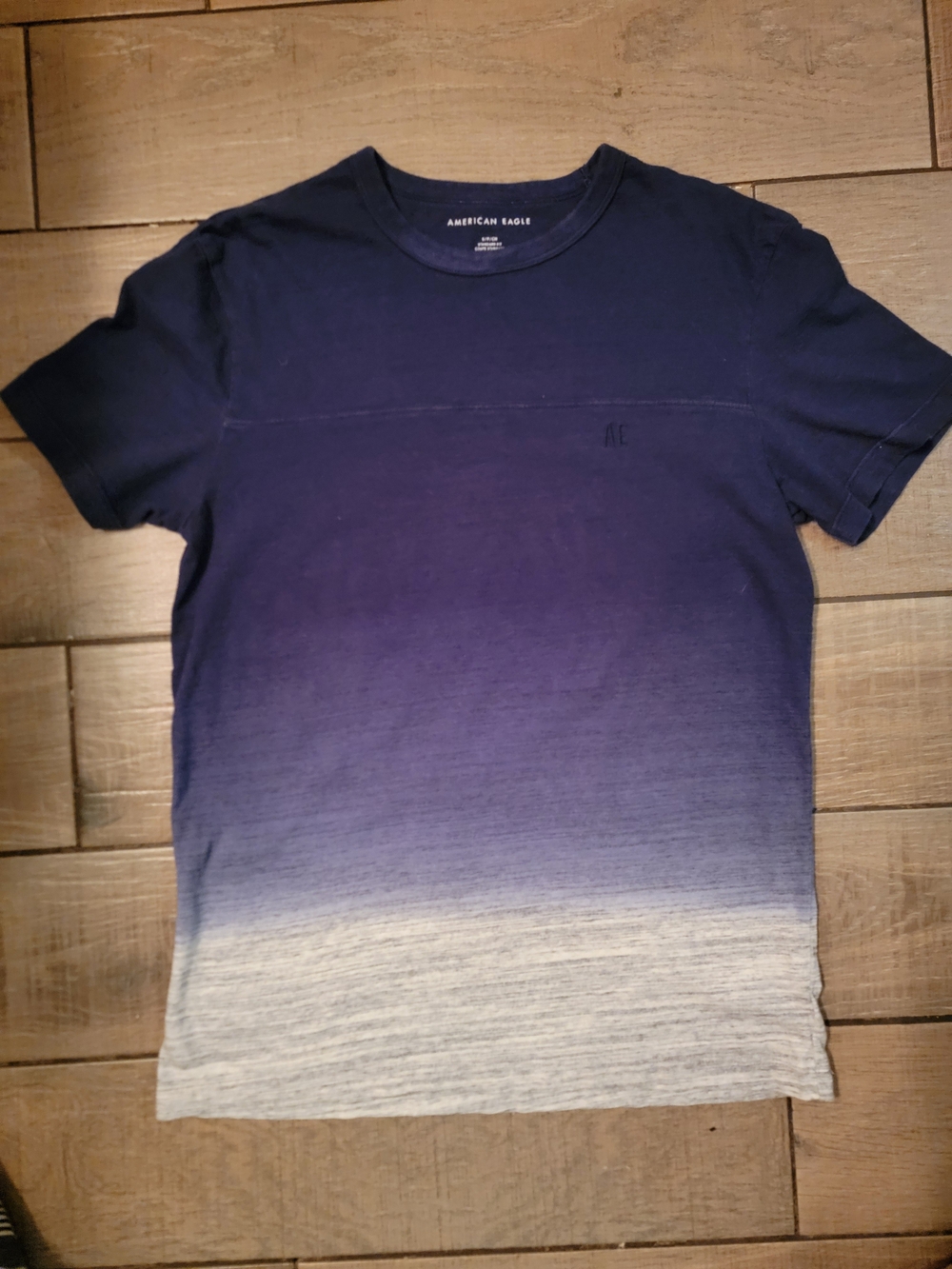 American Eagle Outfitters Navy to Gray Ombre Crew Tee